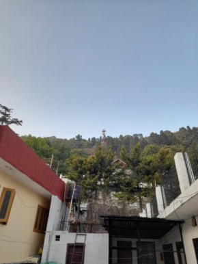 Khanna Niwas